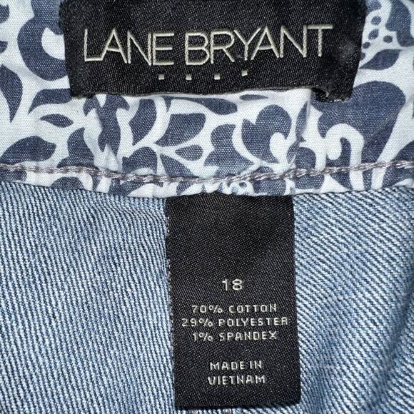 Lane Bryant Bermuda Jean Shorts Blue Medium Wash Plus Size 18 EUC - Picture 3 of 4